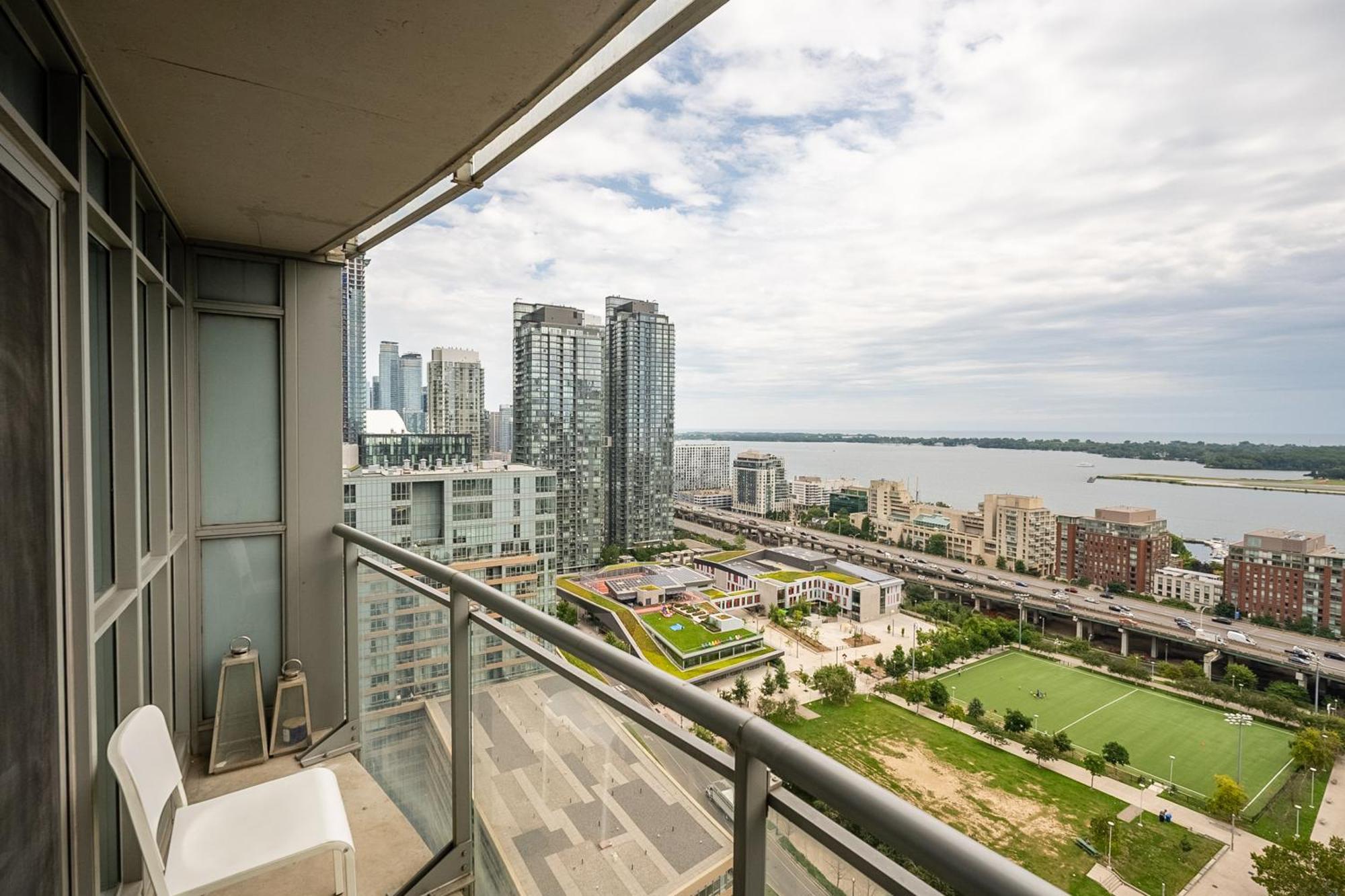 Globalstay Elegant Downtown Apartments Toronto Ngoại thất bức ảnh