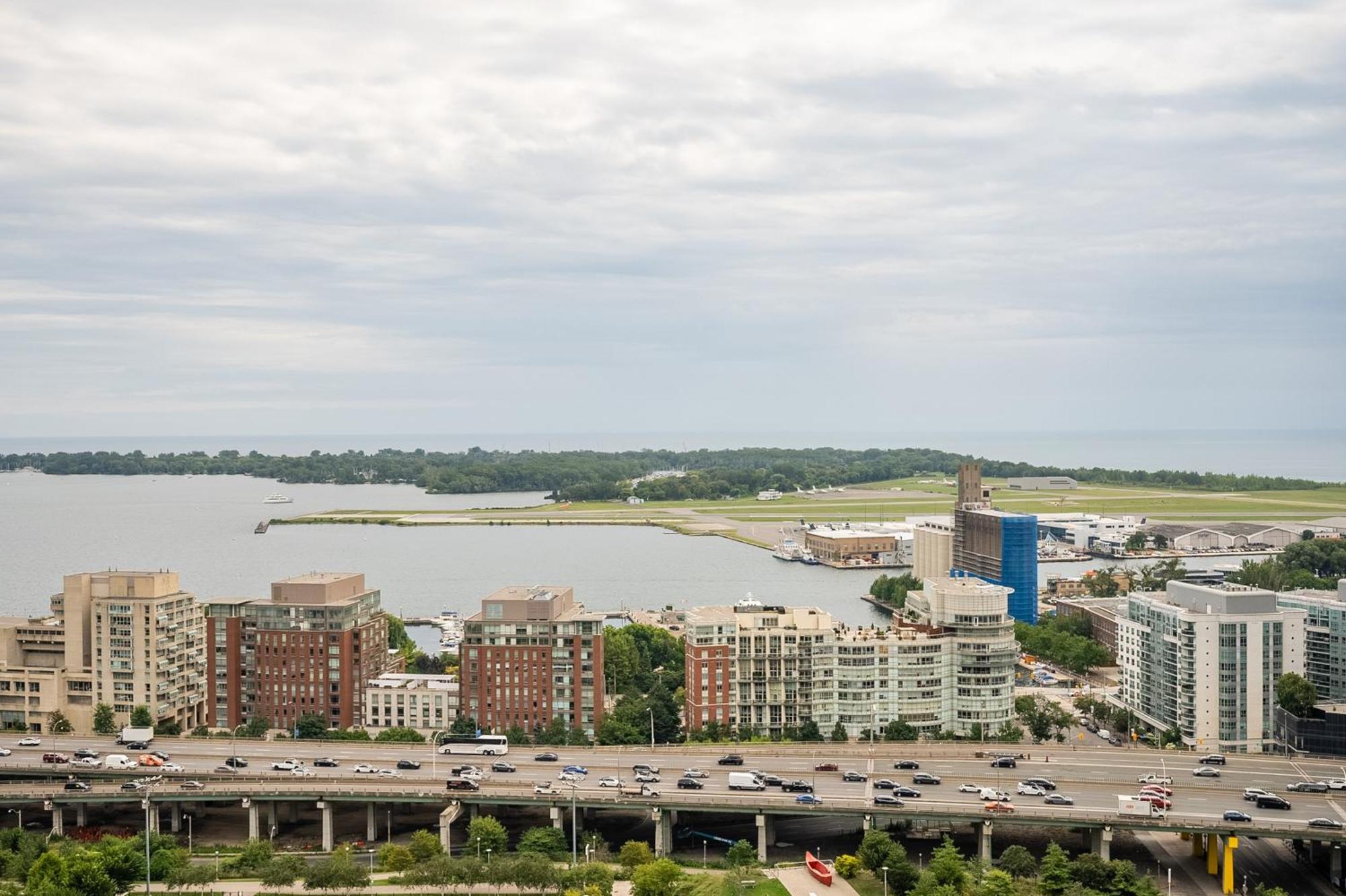 Globalstay Elegant Downtown Apartments Toronto Ngoại thất bức ảnh