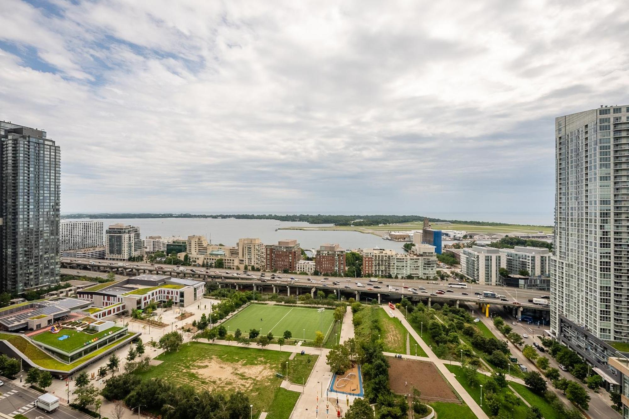 Globalstay Elegant Downtown Apartments Toronto Ngoại thất bức ảnh